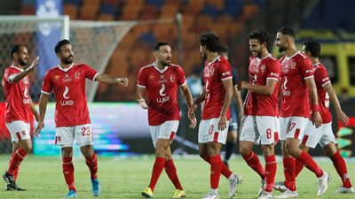 بالأسماء صفقات نارية علي أعتاب الأهلي في الموسم الجديد