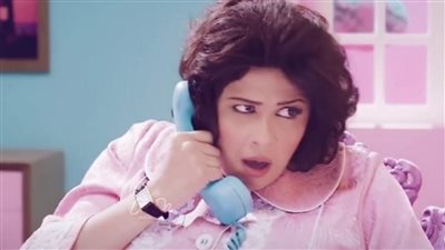 ياسمين عبدالعزيز تقلب السوشيال ميديا بأول ظهور لها بالحجاب في عيد الاضحي