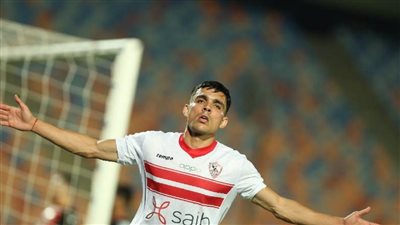 أشرف بن شرقي يحسم موقفه من عرض الأهلي الجديد