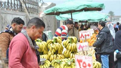 البطيخ بكام النهاردة اسعار الفاكهه في ثاني ايام عيد الاضحي بسوق العبور