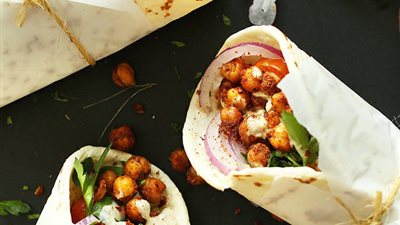 اكله صيامي مش تقليدية خالص..سندوتشات شاورمة بالحمص..لذيذة جدا