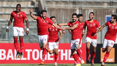 مصدر بالاهلى يكشف موقف نجم الأهلي من المشاركة أمام الزمالك