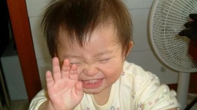 مقطع مضحك جدا من مجموعة اطفال