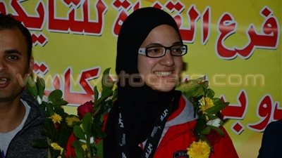 بالصور..وصول «هداية ملاك» لاعبة «التايكوندو» لمطار القاهرة بعد تأهلها للأولمبياد