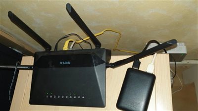 الانترنت مش هيفصل تاني عندك طريقة جهنمية لتشغيل الرواتر بدون كهرباء