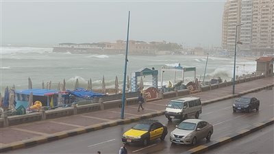 منخفض البحر المتوسط أخطر طقس يضرب الإسكندرية والمحافظة تعلن الطوارئ