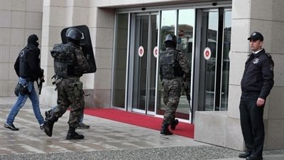 هجوم بالرصاص علي مبنى صحيفة تركية معارضة