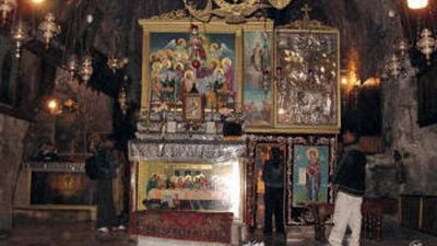 فيديو قبر العذراء مريم اتفرج و خذ بركة و شارك الفيديو و خلى غيرك ياخذ بركة و كل سنة و انتم بخير