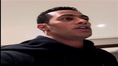 فيديو محمد رمضان لحظه هروبه حافي القدمين من فندق بالرياض خوفا من الزلزال