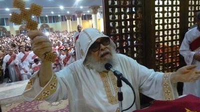 قصة حدثت فى صعيد مصر اﻻنسان ينظر إلى العينين أما الله للقلب