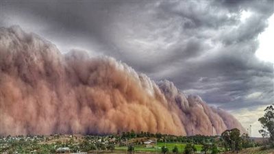 ممنوع الخروج عاصفة شديدة في طريقها للبلاد وتحذير لمرضي الحساسية