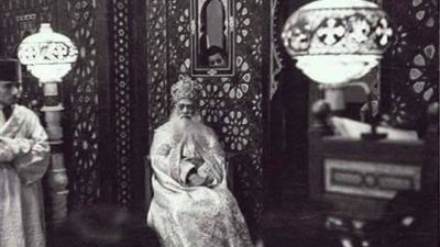 صفحات من حياة البطريرك الباكي !