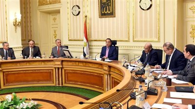 للقطاع الحكومي و الخاص شاهد مواعيد العمل للمواظفين في رمضان