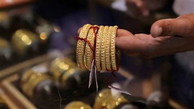 عيار الذهب 21 يفاجئ الصاغه بسعر جديد منذ قليل