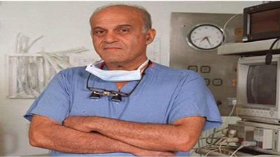 بالصور شاهد اغرب تصرف من سائق تاكسى انقذ مجدى يعقوب حياة ابنه بعد ان كان قريب من الموت