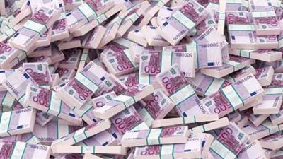 تعرف على أقذر أوراق نقدية في العالم