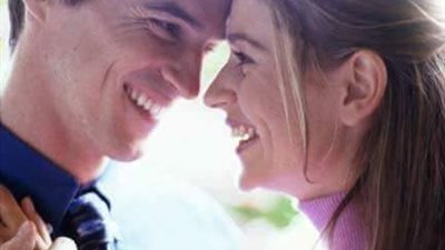 لماذا نفترض دوما وجود المشكلة فى الغير و لا نراها فينا