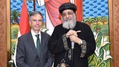 البابا تواضروس يستقبل وزير شؤون الشرق الأوسط وشمال إفريقيا البريطانى