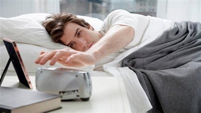 خلل الساعة البيولوجية يؤثر على صحة الأمعاء