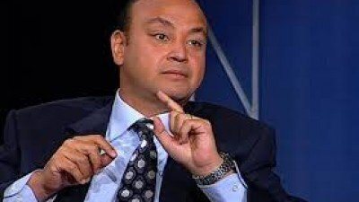 اديب يعرض فيديو لشباب تتقاضى اموال للمشاركه في المظاهرات