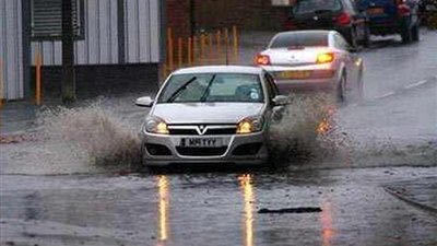 تعرف على نصائح هامه لقيادة السيارة بأمان في فصل الخريف