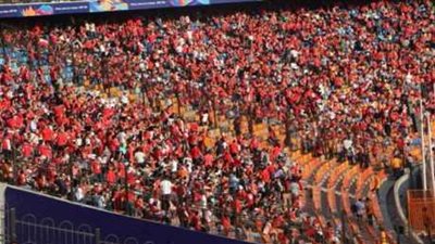 التفاصيل الكاملة لأزمة جديدة تمنع الجماهير من العودة لمدرجات الدوري الممتاز