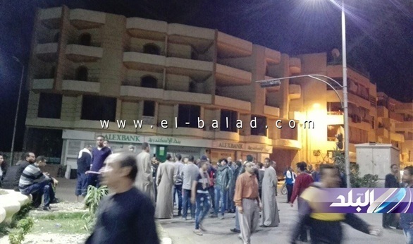 بالصور تجدد الاشتباكات بين الأهالي والأمن بالأقصر بعد اتهام الشرطة بتعذيب سجين