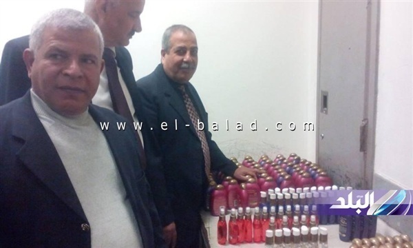 بالصور ضبط مستحضرات تجميل بـ250 ألف جنيه بحوزة راكب إيرلندي