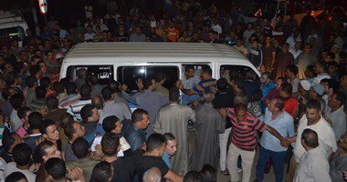 بالصور جنازة مهيبة للشاب المصرى المقتول فى إيطاليا بمسقط رأسه