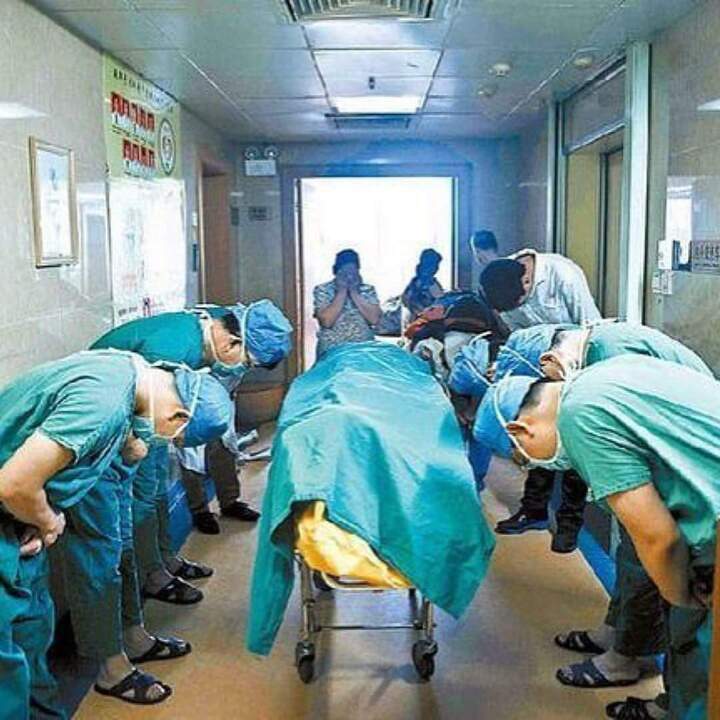 تعرف علي السر والقصه وراء هذه الصوره