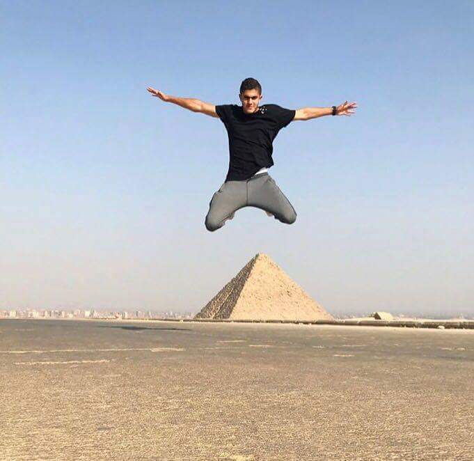 بالصور حفيد مبارك يشعل الانترنت ويخطف الأنظار بهذه الصور