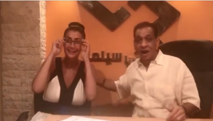 بالصور قبلات السبكى لغاده عبد الرازق تشعل الانترنت