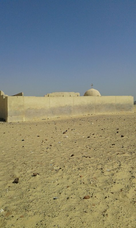 بالصور تعرف علي قصة دير القديس ابو فانا وسبب تسميته بدير الصلبان والمعجزات العظيمة التي حدثت فيه