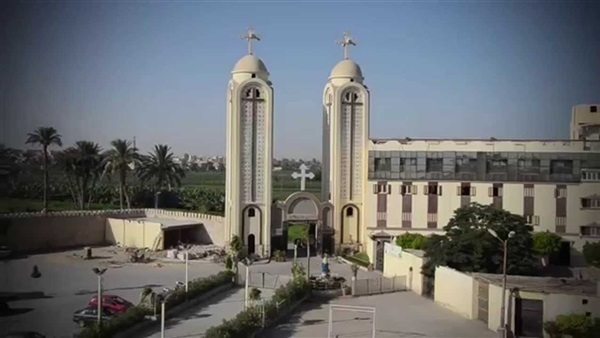 راهب قديس من دير المحـرق قطع حاجــبـيـه حفاظا على عــفـته بركة شافعتة وصلاتة تكون معنا