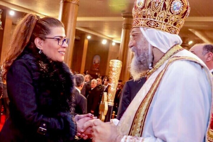 اهداء من الكاتبة الجميلة فاطمة ناعوت للمسيحين في عيد القيامة مفاجأه