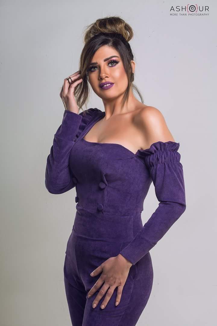 بالصور رانيا فريد شوقي تبهر متابعيها باطلاله نحيفه وشبابيه جميله