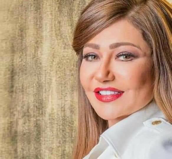 بالصور ليلي علوي صاحبة ال56 عام تشع جمالا و أنوثه في أحدث جلسة تصوير لها