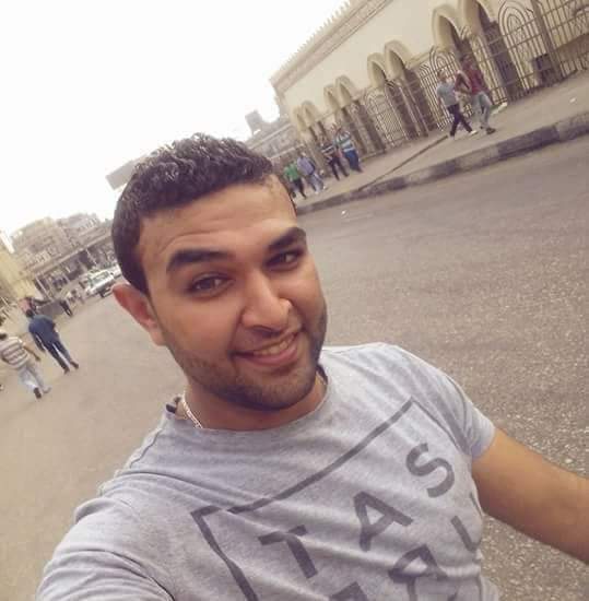 بالصور استغاثه طالب قبطي بحقوق بني سويف شاهد ماذا فعل معه رئيس الجامعه