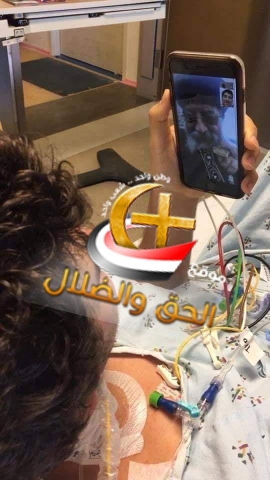 بالصور مكالمه فيديو للبابا تواضروس تشعل الانترنت