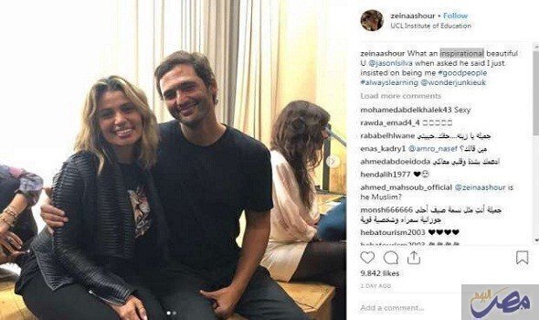 زوجة عمرو دياب تثير الجدل بصورتها في حضن مذيع مشهور