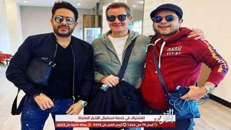 شاهد بالصورة محمد هنيدي يلجأ لهذه الحيلة لزيادة طول قامته
