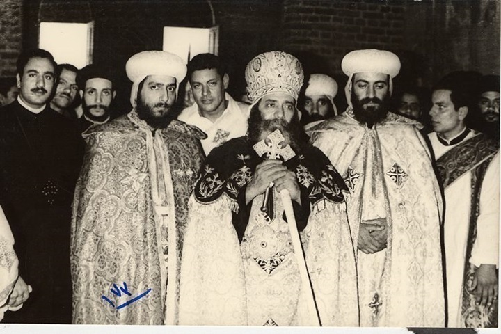 صور نادرة للمتنيح البابا شنودة الثالث