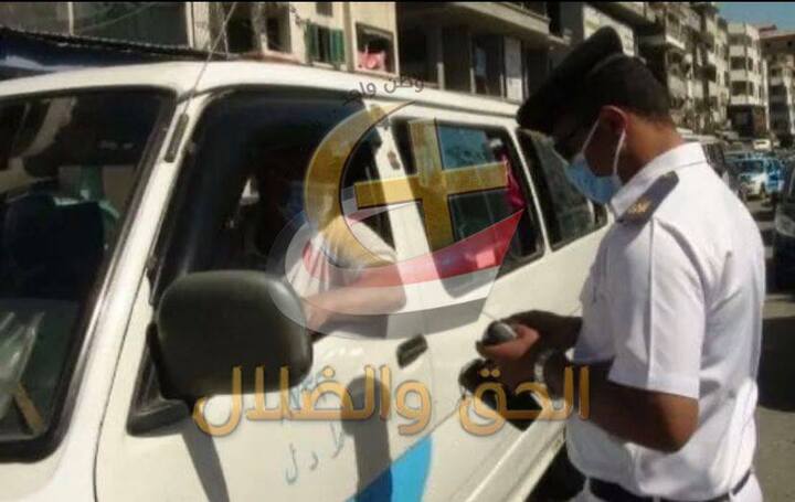 وزارة الداخلية حملة مكبرة في أنحاء الجمهورية لضبط غير الملتزمين بارتداء الكمامات في المواصلات