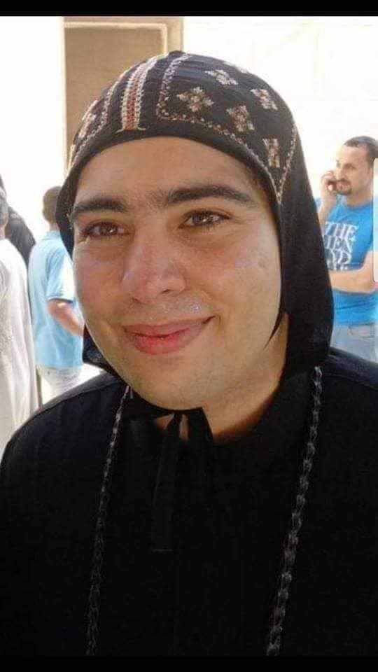 بالصورة ميشو اترهبن في براري مصر المقدسة وهكذا اصبح شكله واسمه الجديد